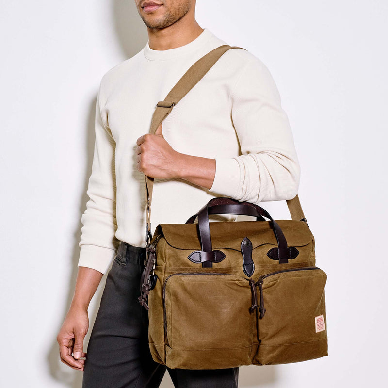 24 hour tin cloth briefcase von Filson | Dark tan (Beige)