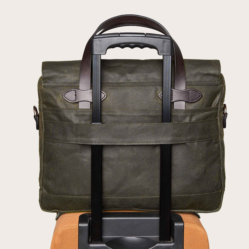 24 hour tin cloth briefcase von Filson | Otter green (Green)