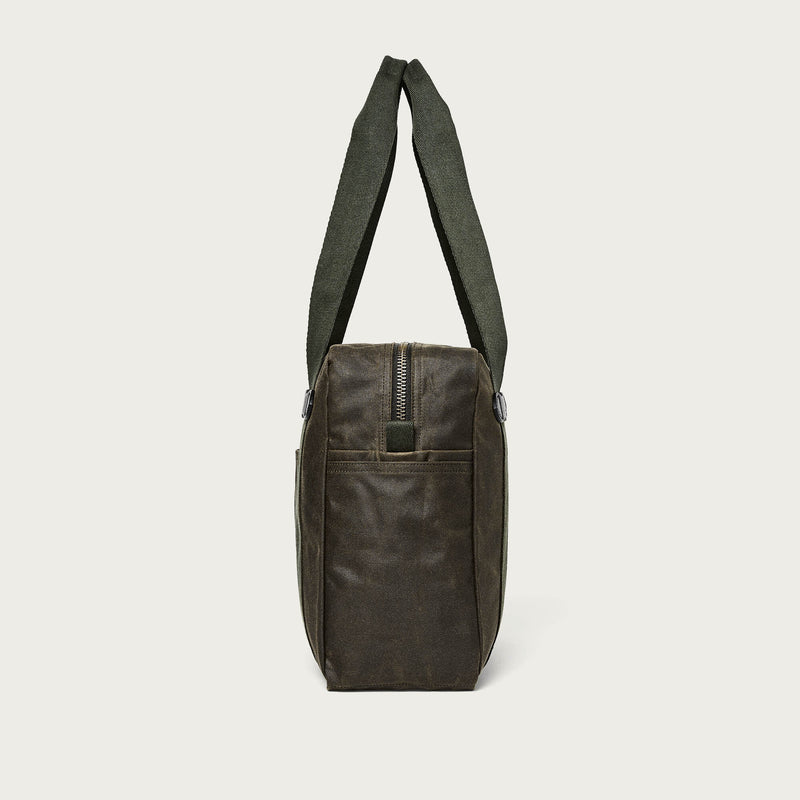 Tin cloth zipper tote bag di Filson | Otter green (Green)