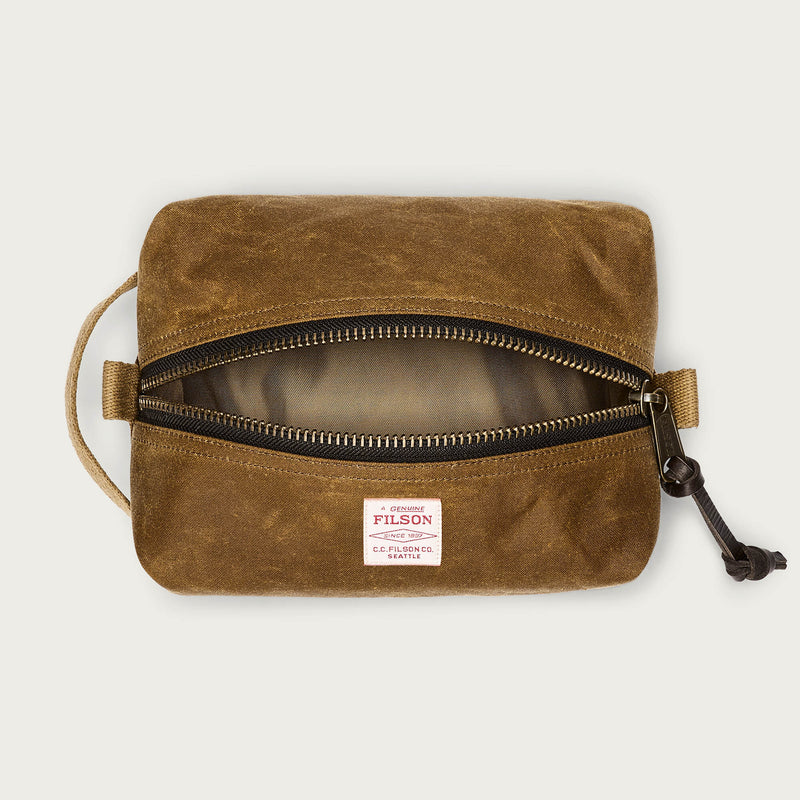 Tin cloth travel kit di Filson | Dark tan (Brown)