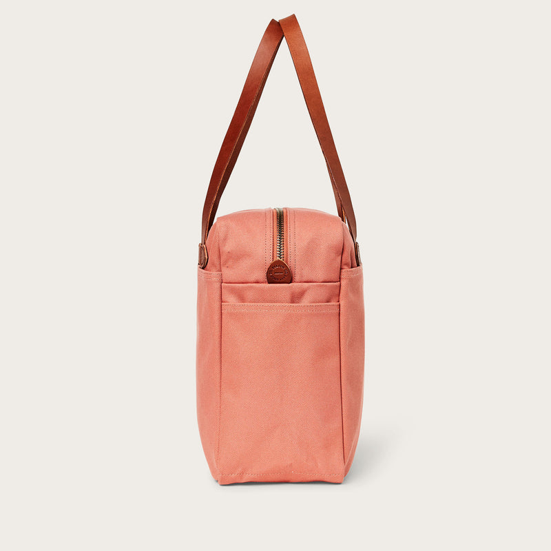Rugged twill tote bag with zipper von Filson | Cedar red (Red)
