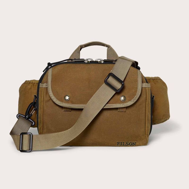 Tin cloth fishing pack di Filson | Dark tan (Beige)