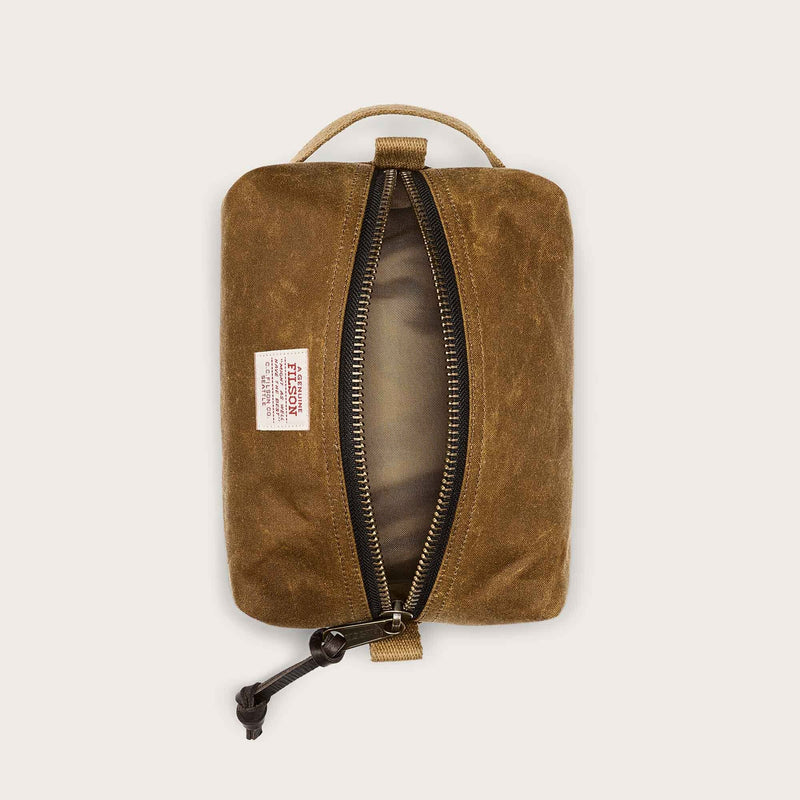 Tin cloth travel kit par Filson | Dark tan (Beige)