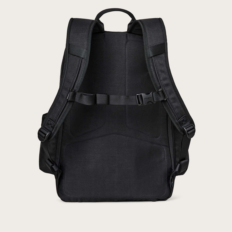 Surveyor 36l backpack di Filson | Black (Black)