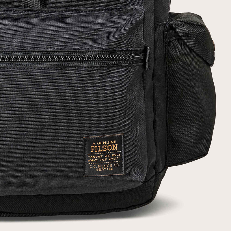 Surveyor 36l backpack di Filson | Black (Black)