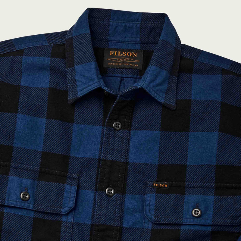 Field flannel shirt di Filson | Cobalt black buffalo check (Blue)