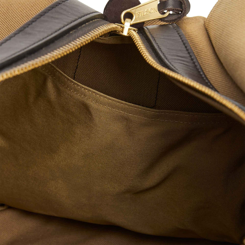 Rugged twill medium duffle par Filson | Tan (Beige)