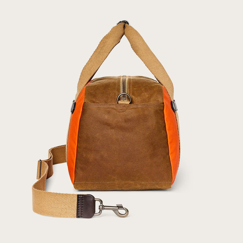 Small tin cloth duffle bag von Filson | Dark tan / flame (Orange)