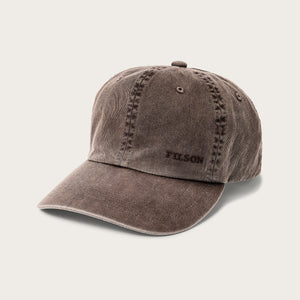 Washed low-profile logger cap di Filson | Washed brown (Brown)
