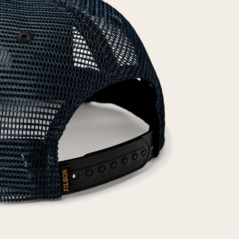Axe angel trucker mesh cap von Filson | Navy (Blue)