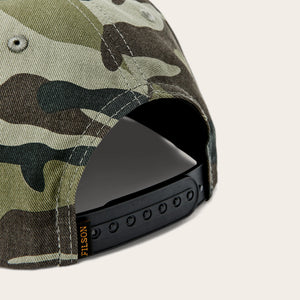 Bear mountain trucker cap di Filson | Dark camo (Green)