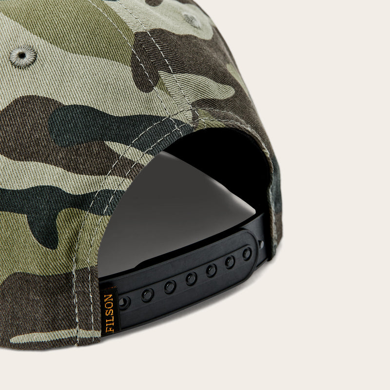 Bear mountain trucker cap di Filson | Dark camo (Green)