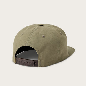 Stencil trucker cap di Filson | Olive (Green)
