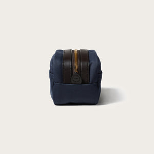 Travel pack by Filson | Navy (Blue)