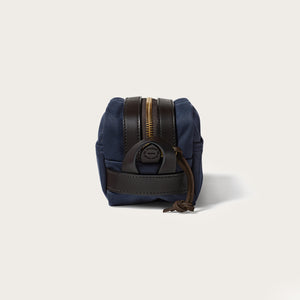 Travel pack by Filson | Navy (Blue)