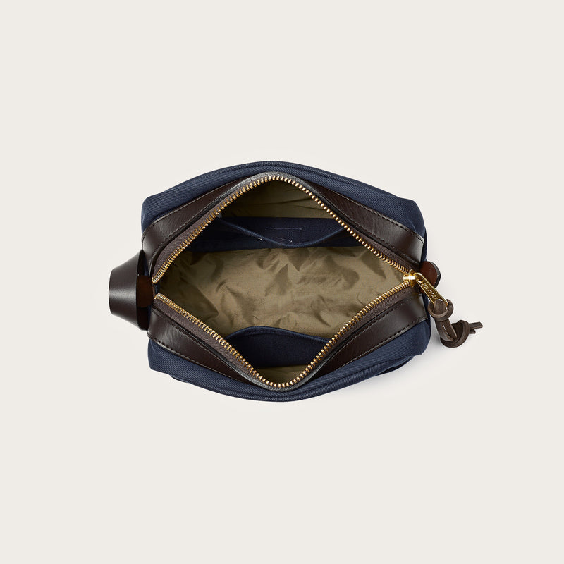 Travel pack by Filson | Navy (Blue)