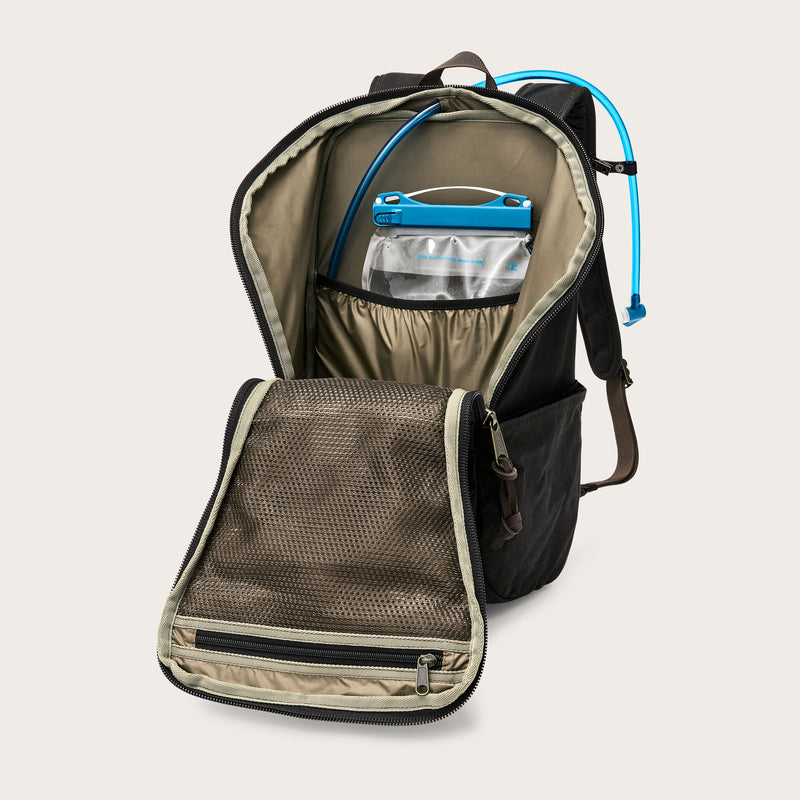 Trapper creek 28l backpack by Filson | Dark timber (Brown)