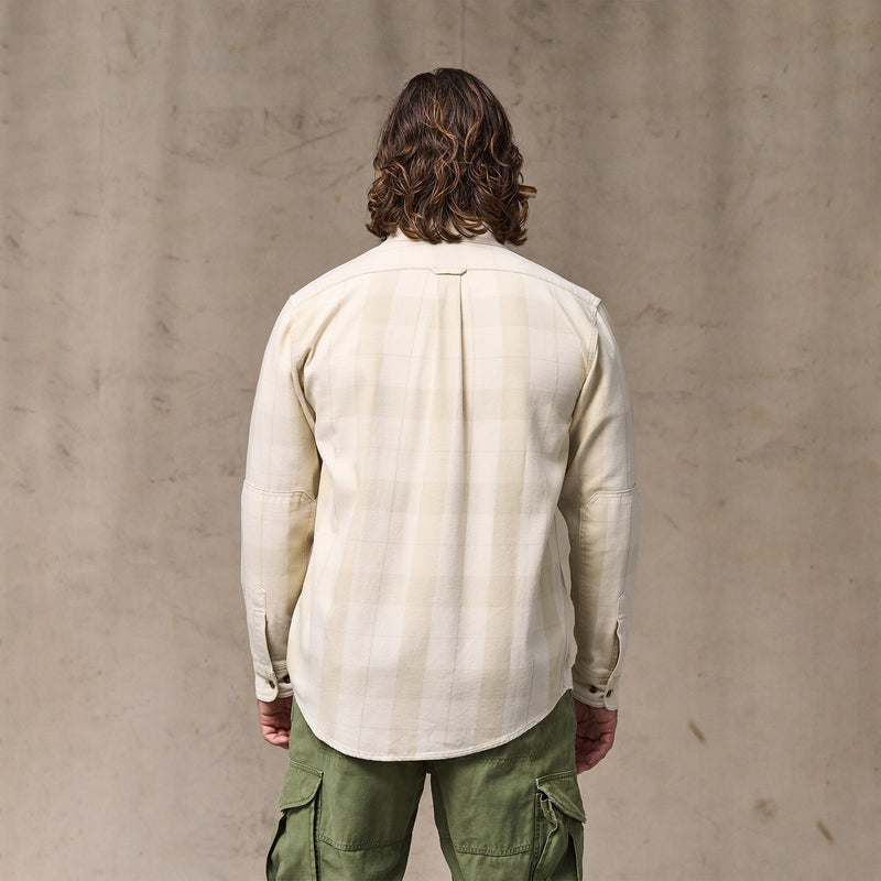 Vintage wash alaskan guide shirt by Filson | Sand / stone plaid (Beige)