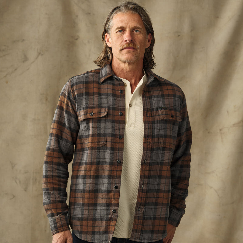 Vintage flannel work shirt di Filson | Brown / charcoal plaid (Brown)