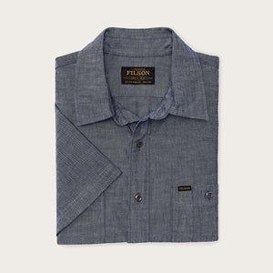 Short sleeve chambray shirt di Filson | Vintage fade chambray (Blue)
