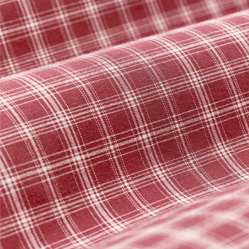 Twin lakes short sleeve sport shirt di Filson | Brick / cream plaid (Red)