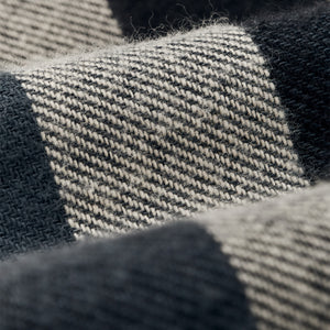 Rangeland flannel shirt di Filson | Charcoal / steel plaid (Blue)