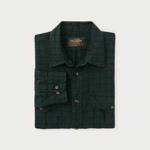 Lightweight alaskan guide shirt von Filson | Pine / black plaid (Green)