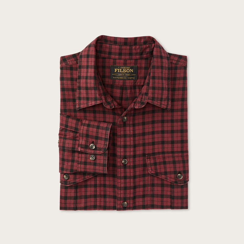 Lightweight alaskan guide shirt von Filson | Port / black plaid (Red)