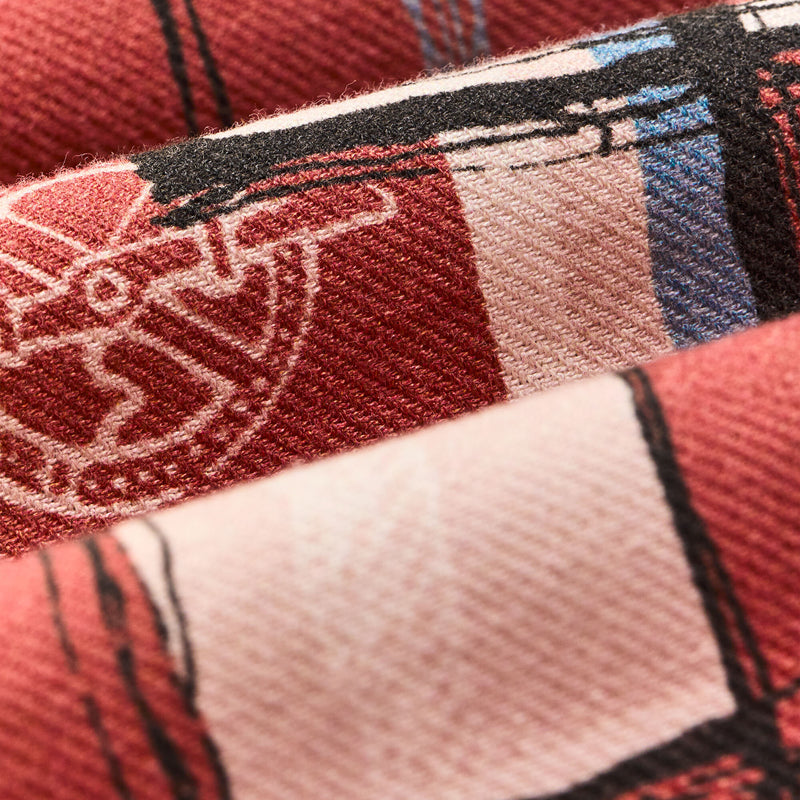 Short sleeve lightweight alaskan guide shirt von Filson | Russet / print (Pink)