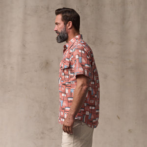 Short sleeve lightweight alaskan guide shirt von Filson | Russet / print (Pink)
