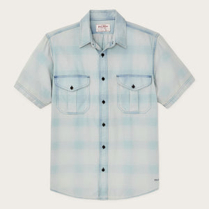 Short sleeve lightweight alaskan guide shirt di Filson | Indigo plaid (Blue)