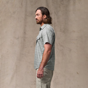 Filson's washed short sleeve feather cloth shirt von Filson | Khaki / print (Green)