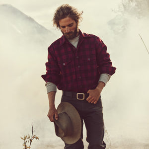 1922 archive wool shirt von Filson | Deep crimson / black (Red)