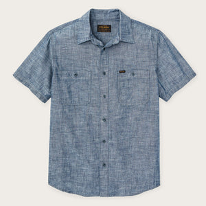 Short sleeve embroidered chambray shirt di Filson | Rinsed indigo chambray (Blue)
