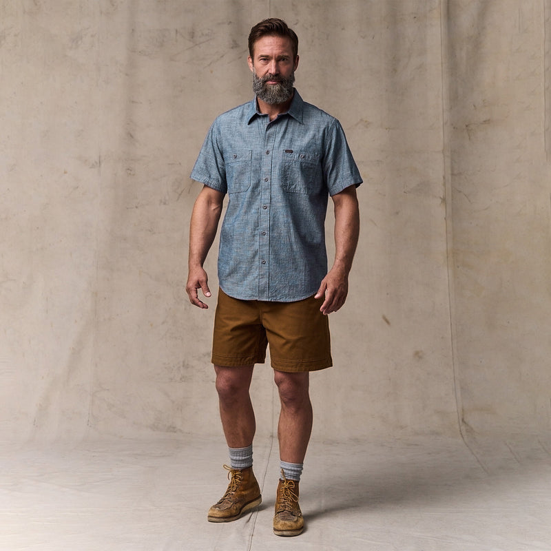 Short sleeve embroidered chambray shirt di Filson | Rinsed indigo chambray (Blue)