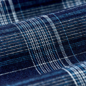 Chambray button-down shirt par Filson | Dark indigo plaid (Blue)