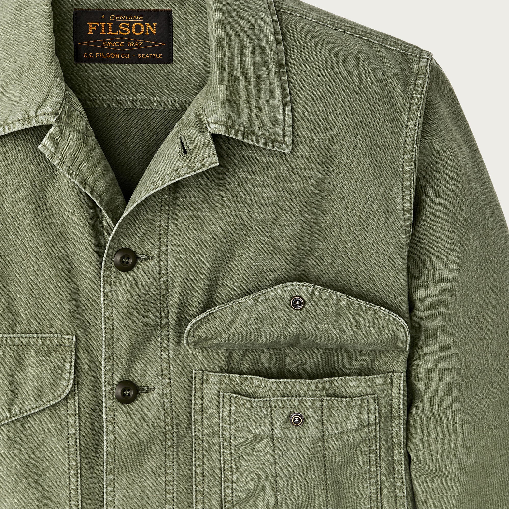 Filson Guide Jacket Field cruiser jacket by Filson | Washed fatigue green (Green)