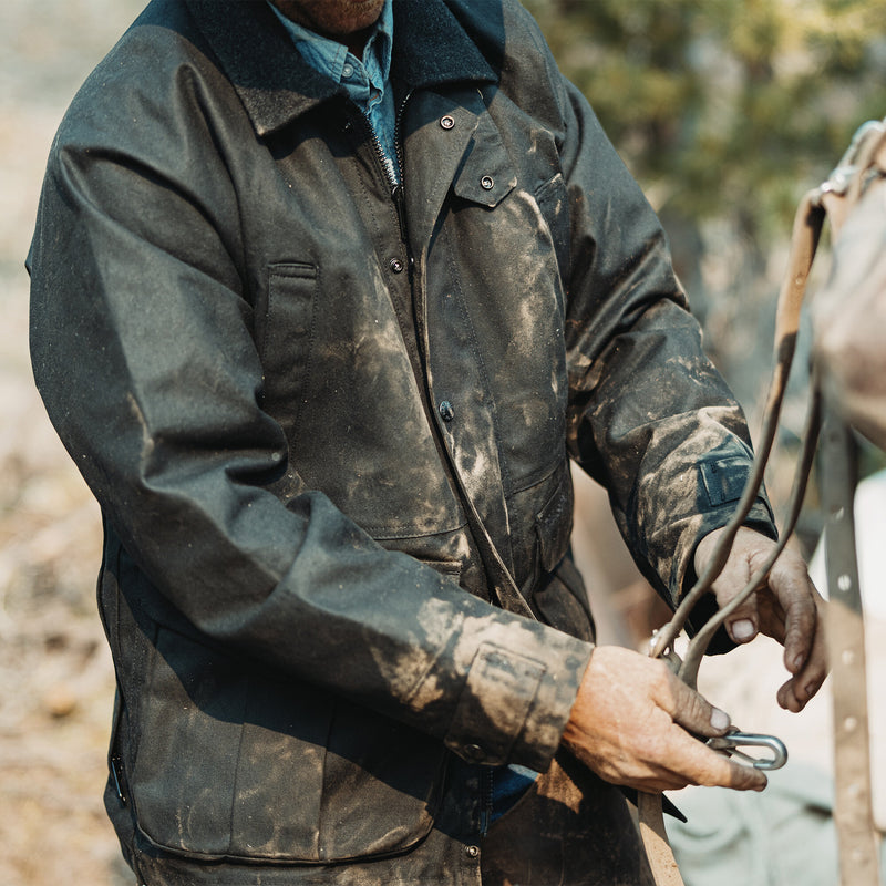 Tin cloth field jacket di Filson | Black (Black)