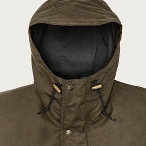 Dry wax omak coat by Filson | Burnt olive (Green)