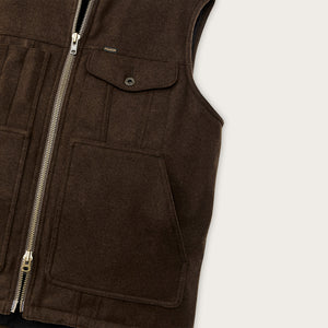 Spokane insulated work vest di Filson | Beaver brown (Brown)