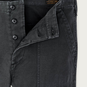 Field supply pants par Filson | Washed faded black (Black)
