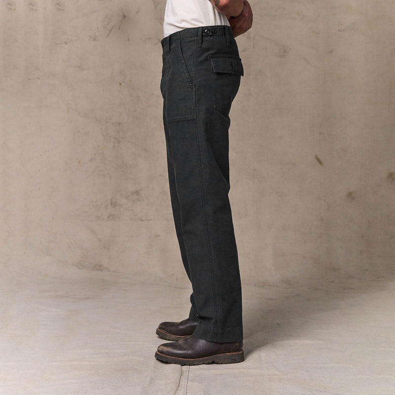 Field supply pants par Filson | Washed faded black (Black)