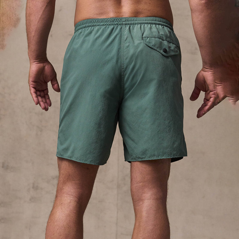 Oxbow lake trunks par Filson | Dark forest (Green)