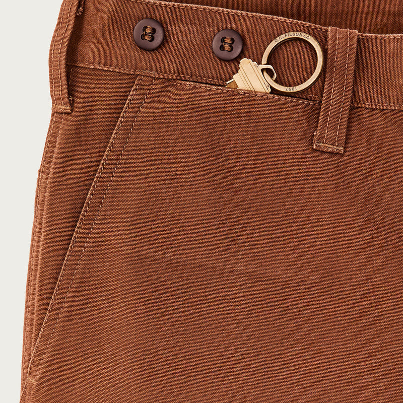 Dry tin cloth shorts von Filson | Whiskey (Brown)