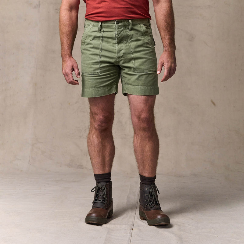 Field supply shorts par Filson | Washed fatigue green (Green)