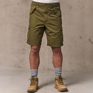 Tropical poplin cargo shorts di Filson | Military olive (Green)