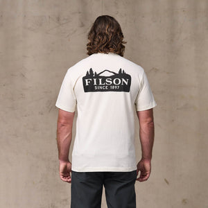 Scenic graphic t-shirt di Filson | Basswood (White)