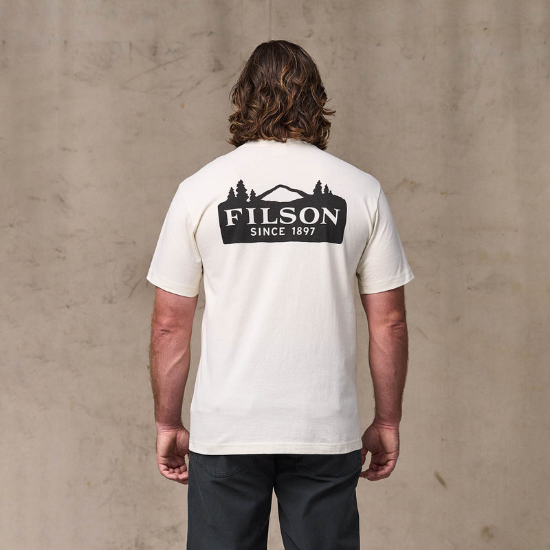 Scenic graphic t-shirt di Filson | Basswood (White)