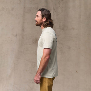 Diamond graphic t-shirt von Filson | Gray sky (Beige)