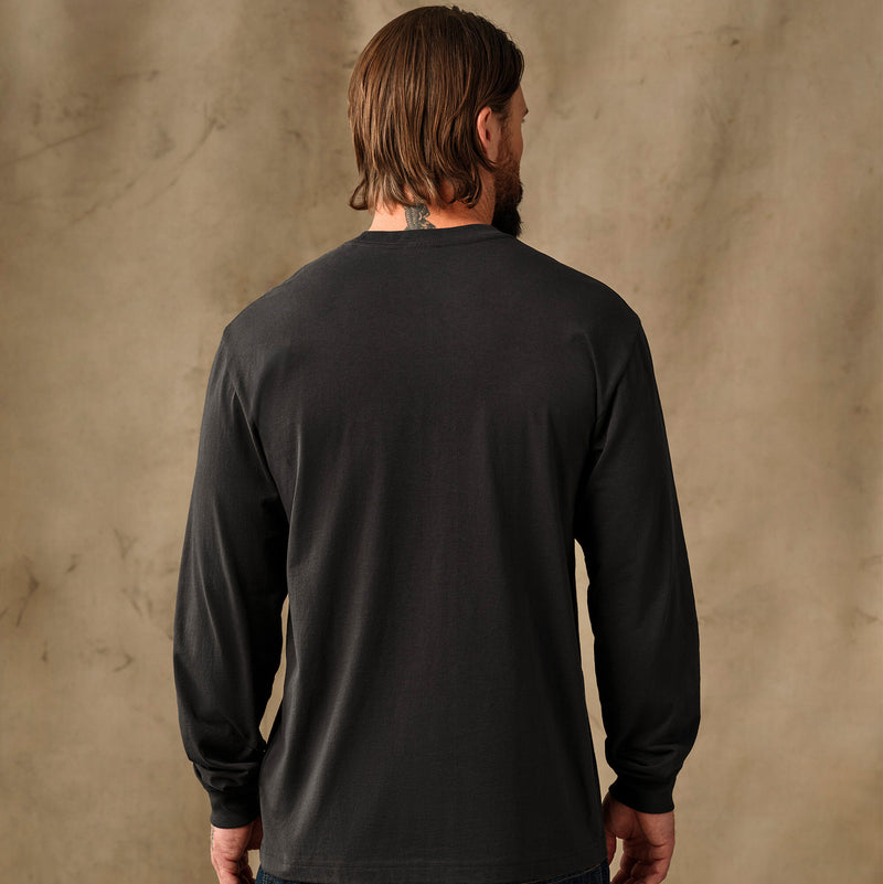 Long sleeve outfitter pocket t-shirt von Filson | Faded black (Black)